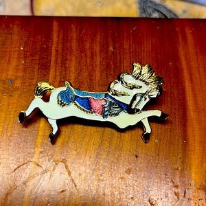 Vtg cloisonné carousel horse pin